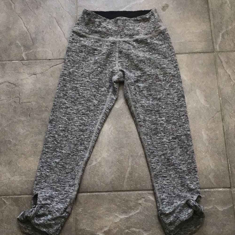 Beyond Yoga Workout Capries